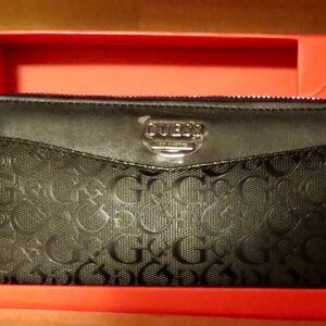 NWOT Black Guess Wallet with Vegan Leather